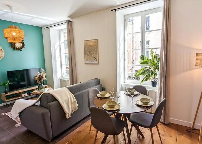 Cosy Calypso - T3 - Quartier Des Halles & Parking * Pau